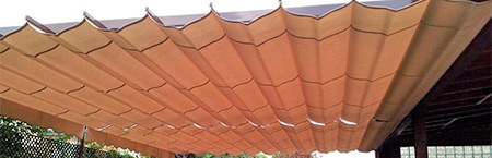 Instalacion de toldos correderos y pergolas en Lleida.